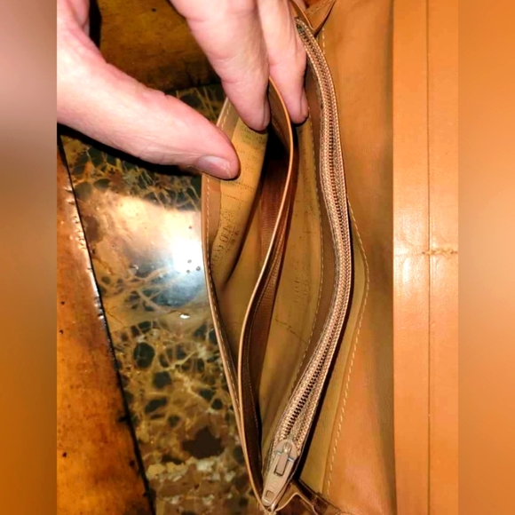 Celine leather bi fold wallet - Picture 9 of 11